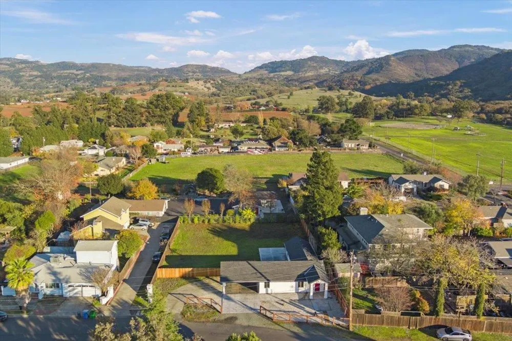 2188 Patton Avenue Napa, CA 94559