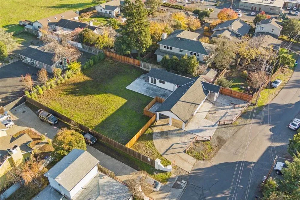 2188 Patton Avenue Napa, CA 94559