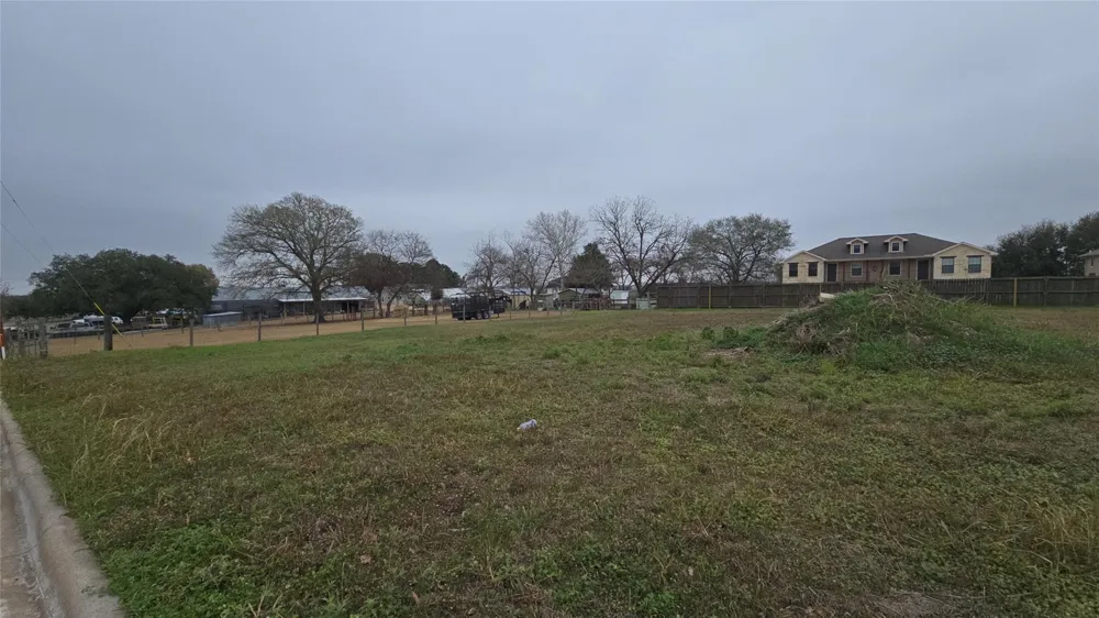 Clay Street Brenham, TX 77833