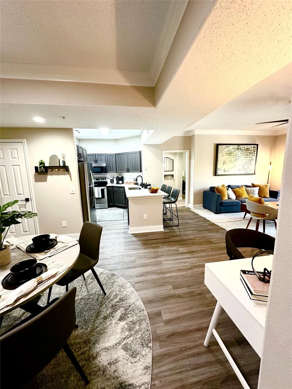 2345 Sage Road #153 Houston, TX 77056