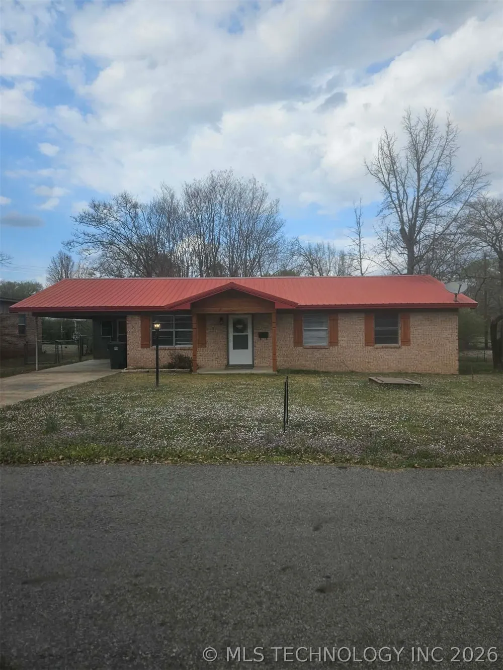 807 NE 5th Antlers, OK 74523