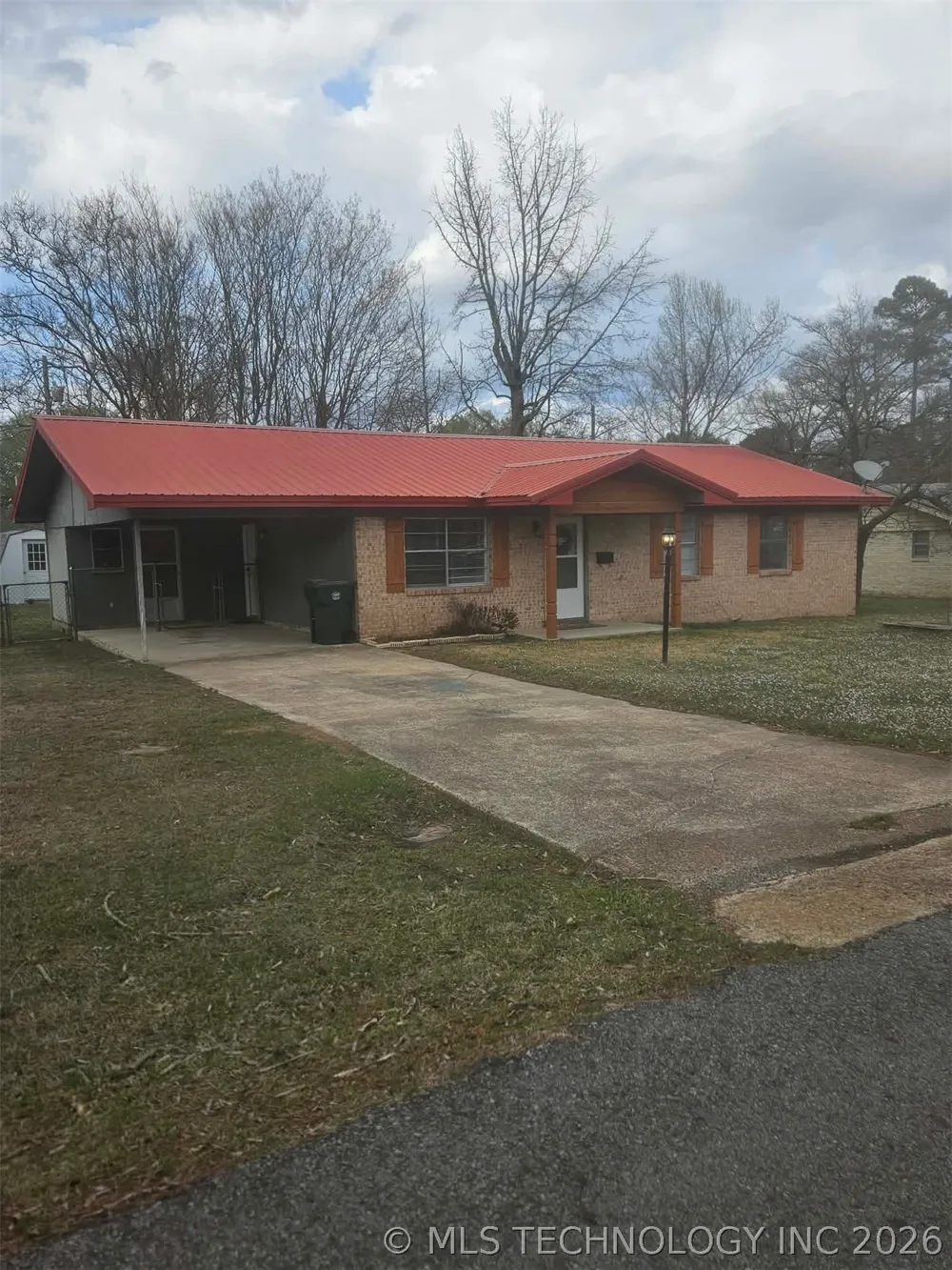 807 NE 5th Antlers, OK 74523