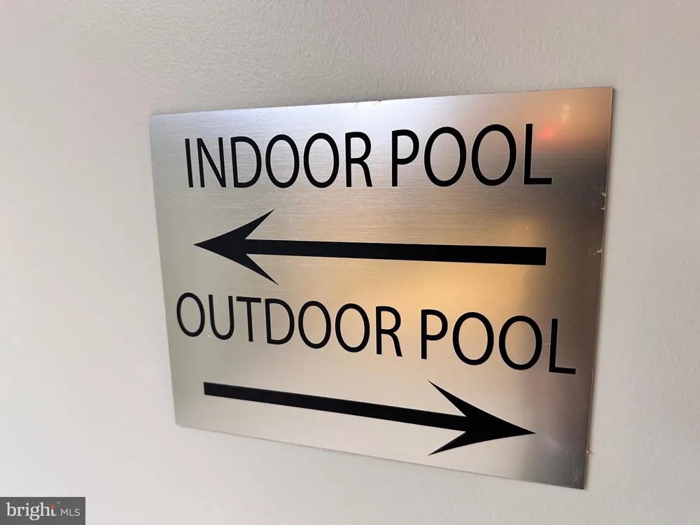 1300 CRYSTAL DRIVE #901S Arlington, VA 22202