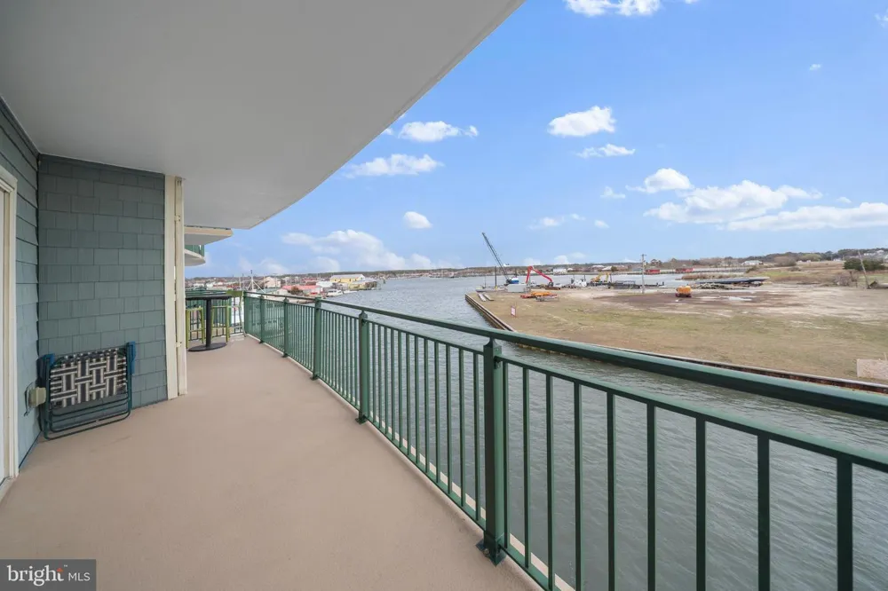 1 DOCK STREET #203 Crisfield, MD 21817