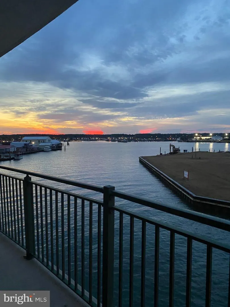 1 DOCK STREET #203 Crisfield, MD 21817
