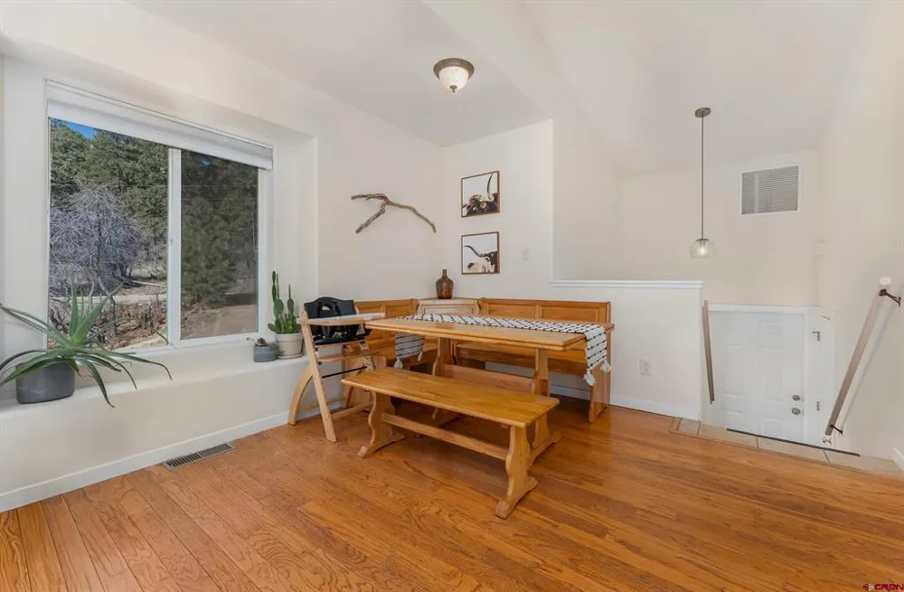 460 E Valley View Drive Bayfield, CO 81122
