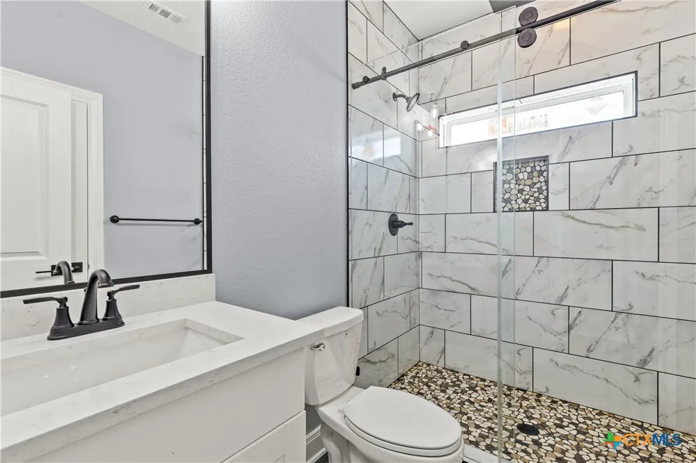 209 Troell Street Seguin, TX 78155
