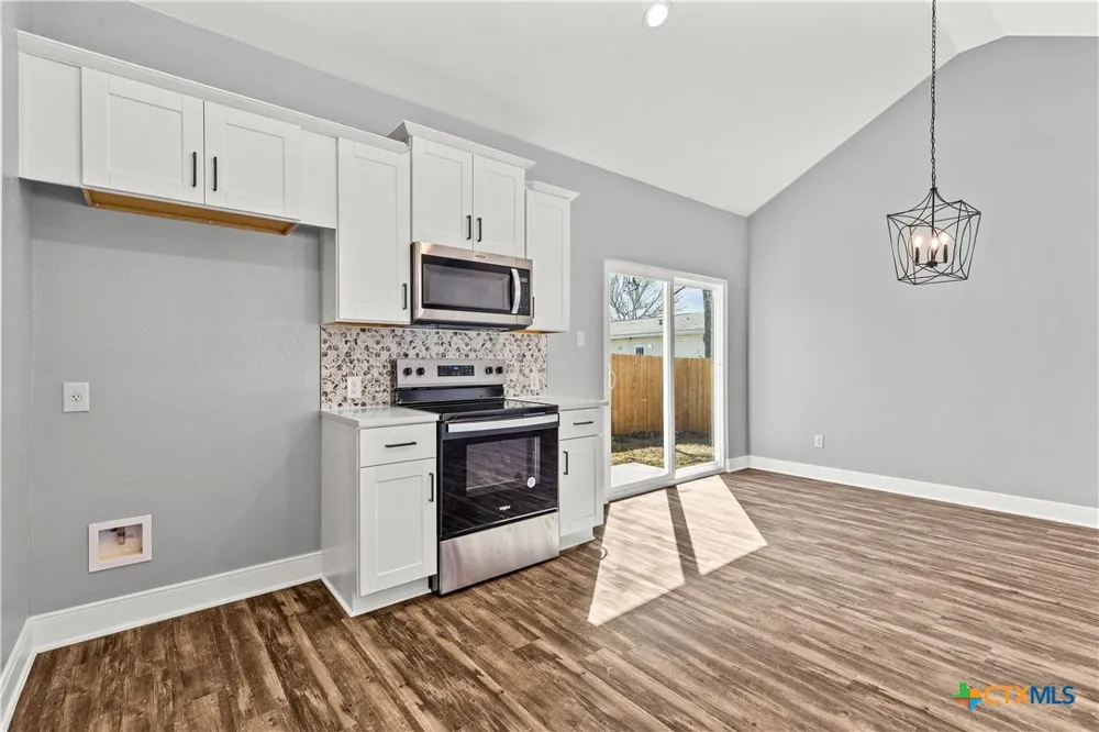 209 Troell Street Seguin, TX 78155