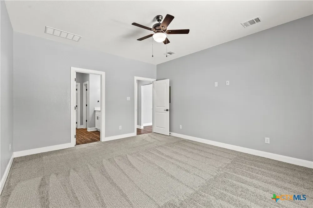 209 Troell Street Seguin, TX 78155