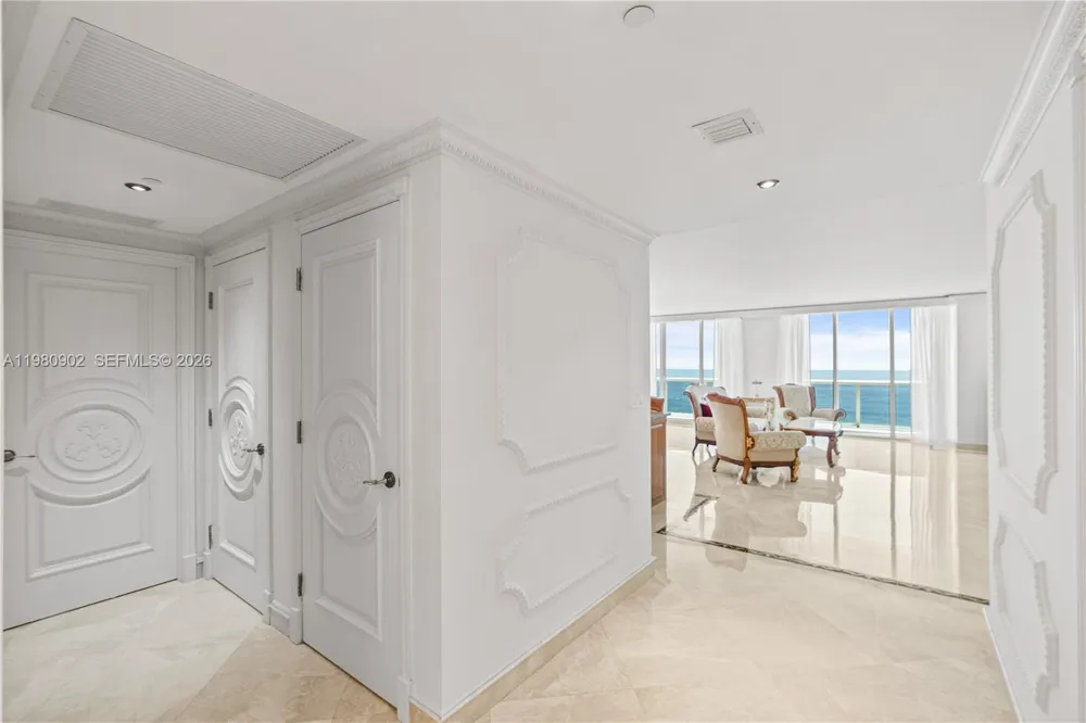 1800 S Ocean Dr #1601 Hallandale Beach, FL 33009
