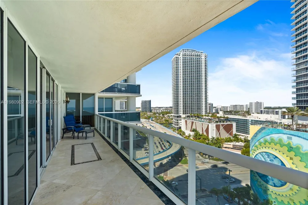 1800 S Ocean Dr #1601 Hallandale Beach, FL 33009