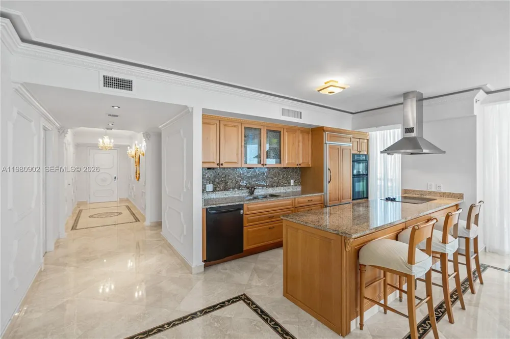 1800 S Ocean Dr #1601 Hallandale Beach, FL 33009