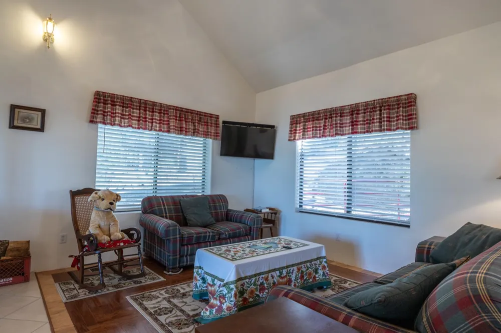 7501 Yosemite Park Way Yosemite West, CA 95389