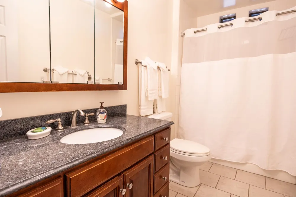 7501 Yosemite Park Way Yosemite West, CA 95389