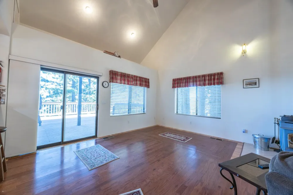 7501 Yosemite Park Way Yosemite West, CA 95389