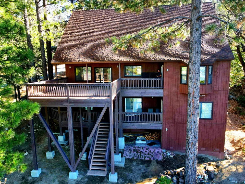 7501 Yosemite Park Way Yosemite West, CA 95389