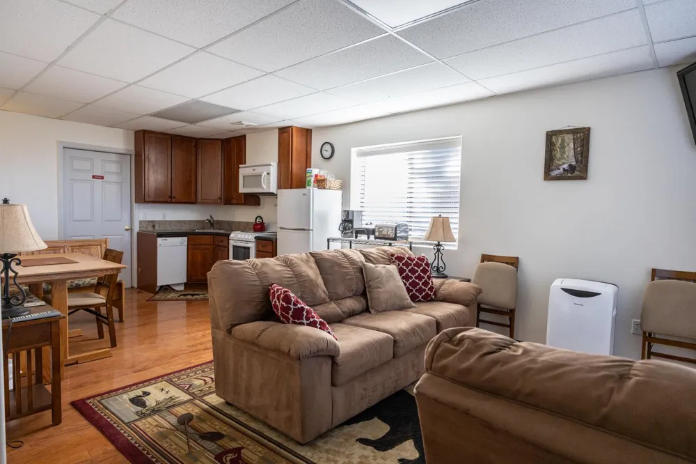 7501 Yosemite Park Way Yosemite West, CA 95389
