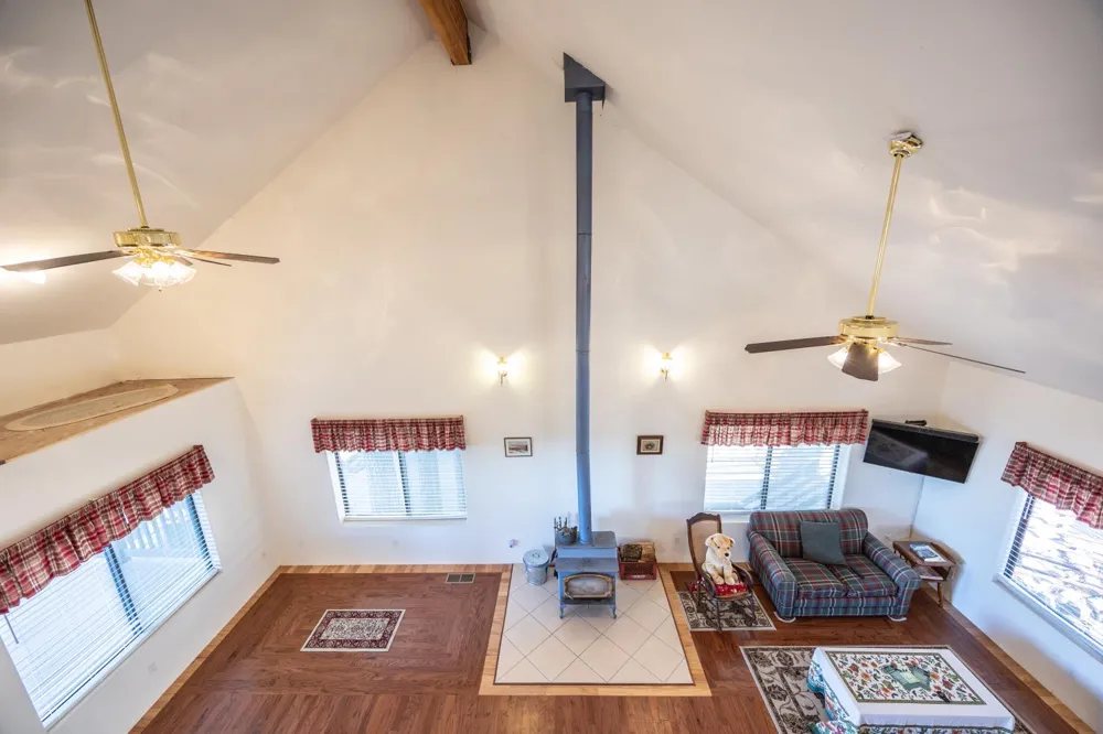 7501 Yosemite Park Way Yosemite West, CA 95389