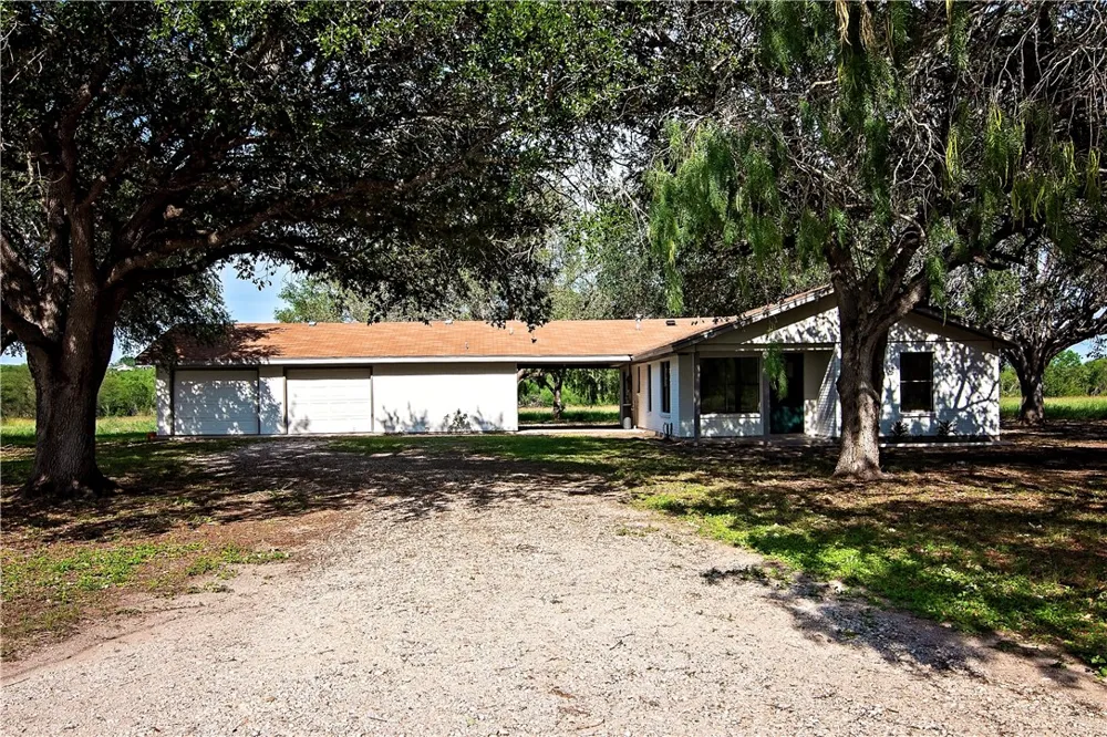 202 Ranch Road Mathis, TX 78368