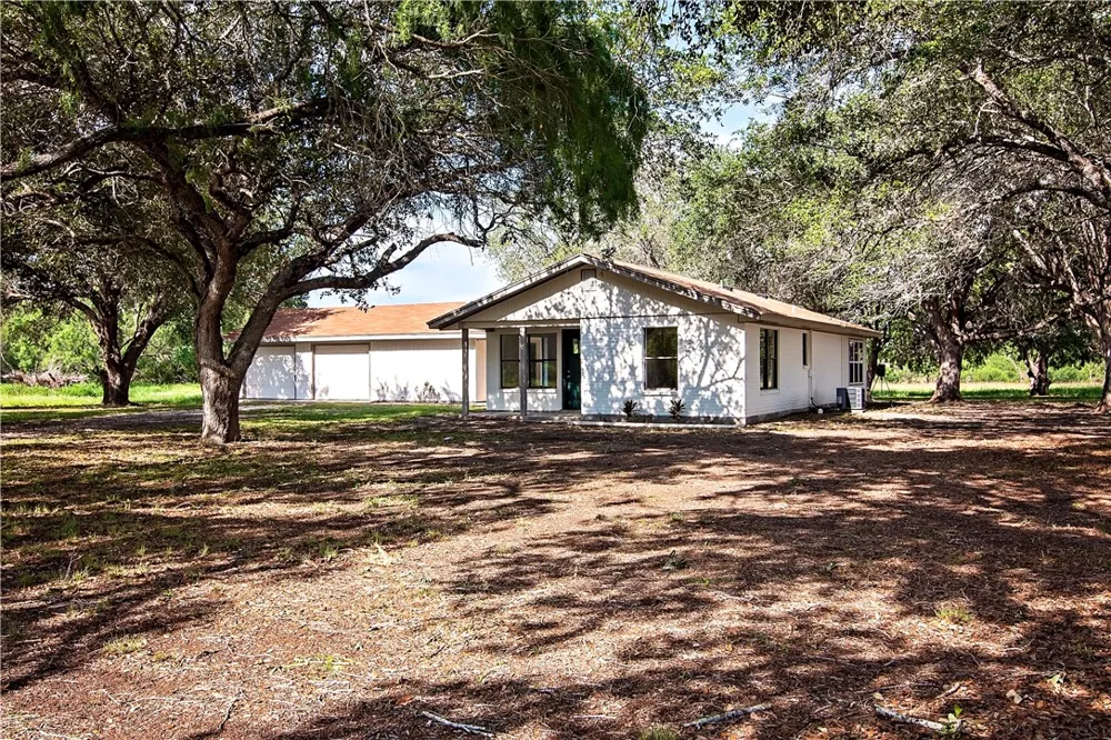 202 Ranch Road Mathis, TX 78368