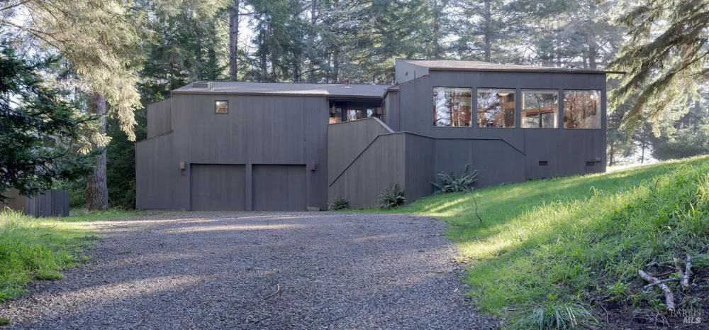 880 River Beach Road The Sea Ranch, CA 95497