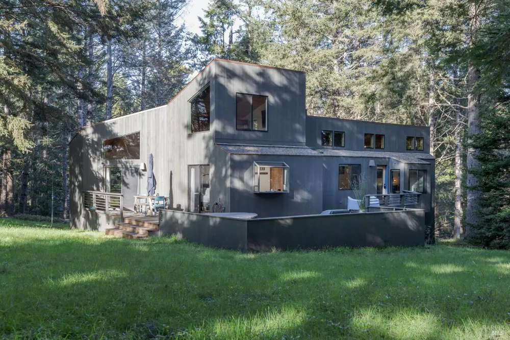 880 River Beach Road The Sea Ranch, CA 95497