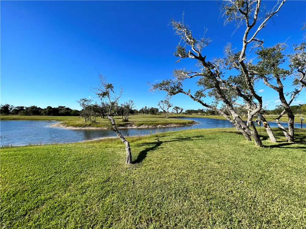32 Augusta Circle Aransas Pass, TX 78336