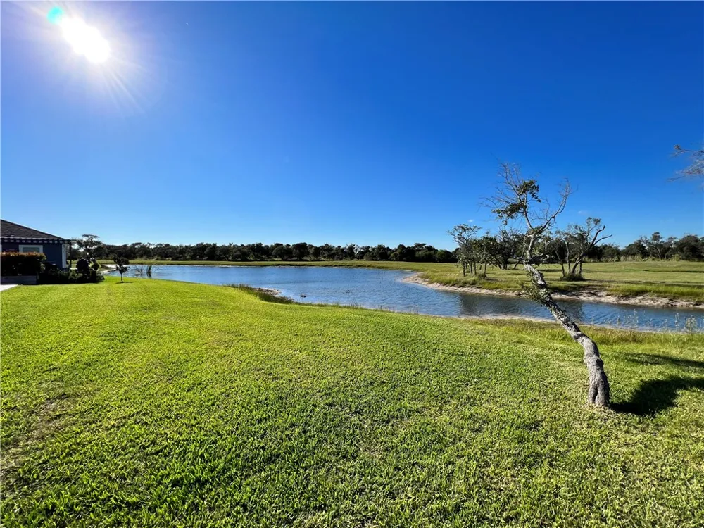 32 Augusta Circle Aransas Pass, TX 78336