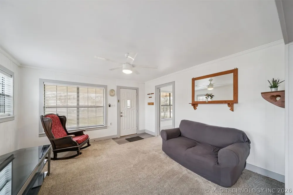205 Baltimore Allen, OK 74825