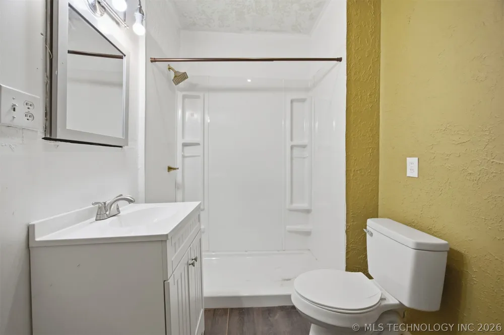 705 S Strong McAlester, OK 74501