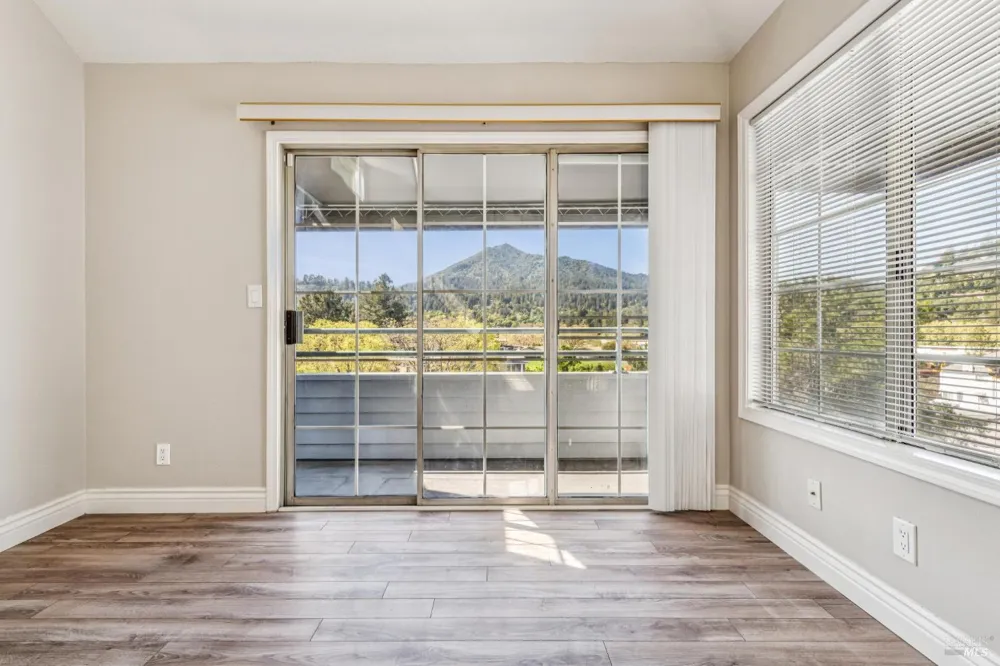 4 Ash Avenue ##11 Kentfield, CA 94904