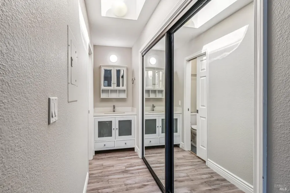 4 Ash Avenue ##11 Kentfield, CA 94904