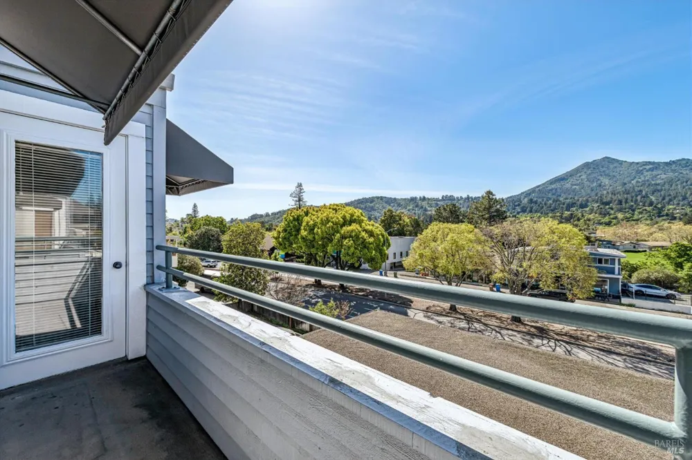4 Ash Avenue ##11 Kentfield, CA 94904