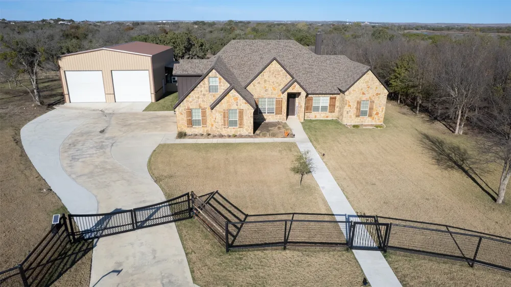 704 Hayden Way Aledo, TX 76008