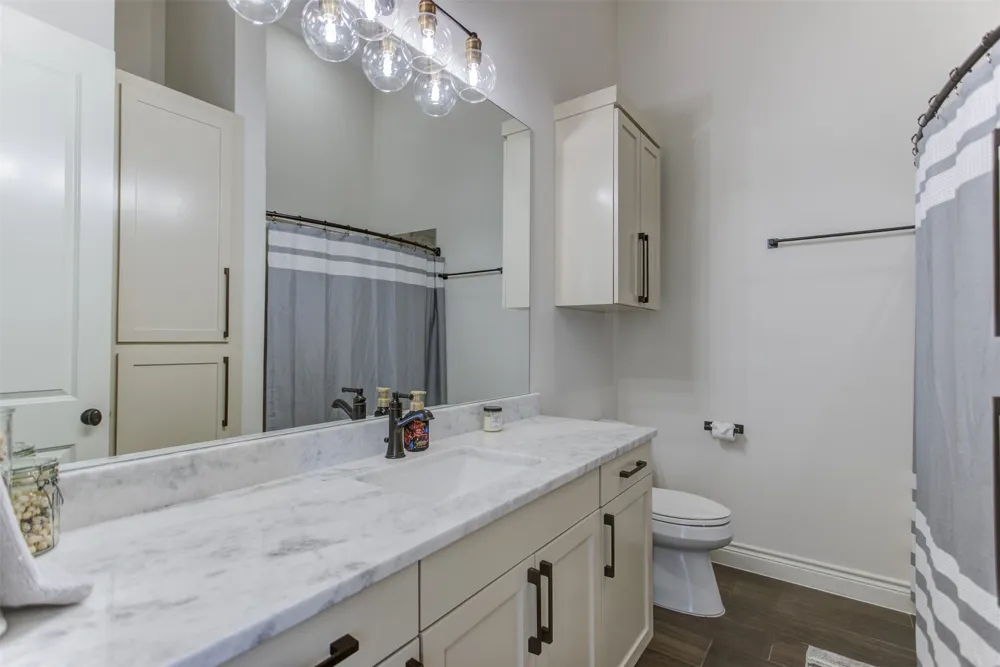 704 Hayden Way Aledo, TX 76008