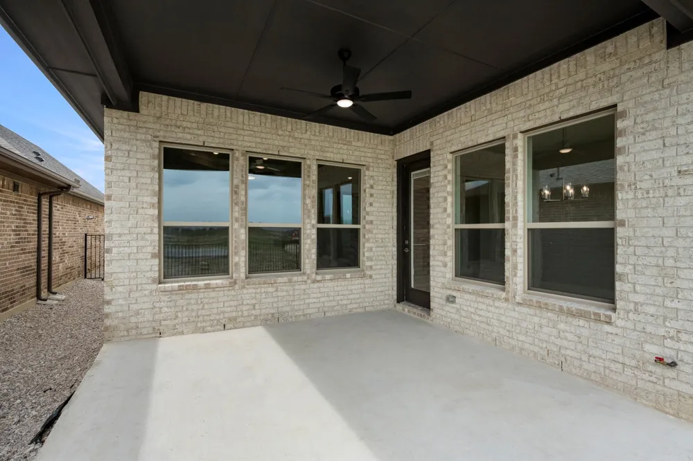 225 Ravenna Boulevard Justin, TX 76247