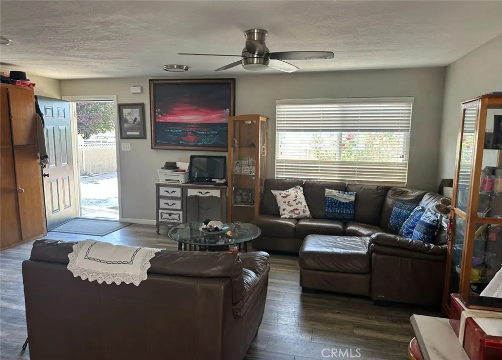 322 Dayton Tulare, CA 93274