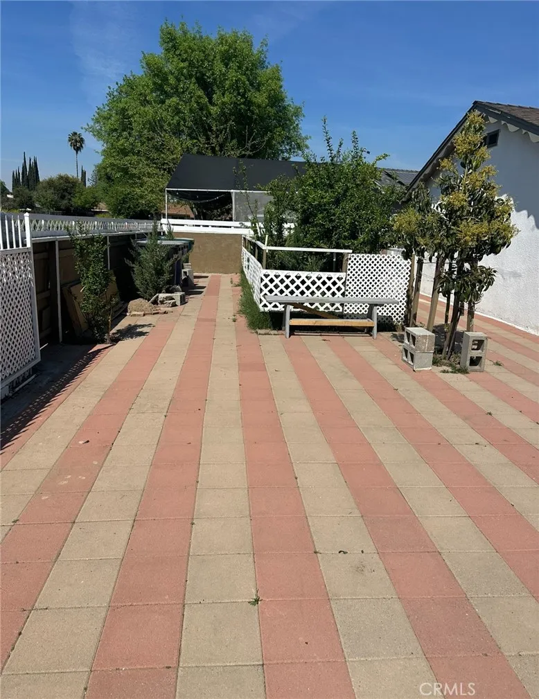 322 Dayton Tulare, CA 93274