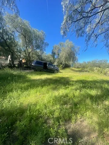 11850 West Trail Sylmar, CA 91342