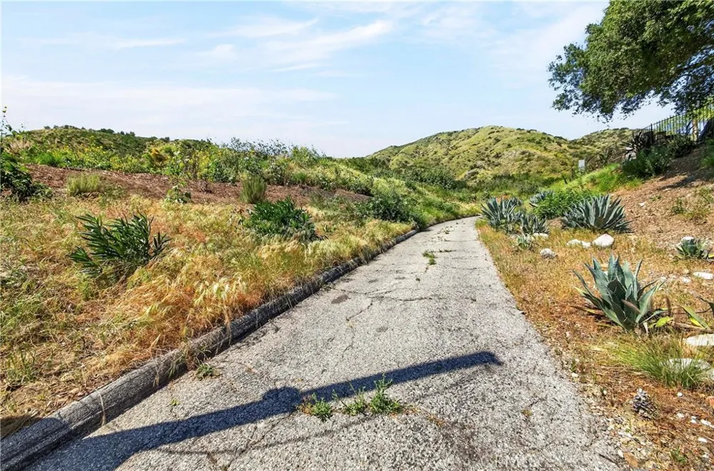 Opal Canyon Road Duarte, CA 91010