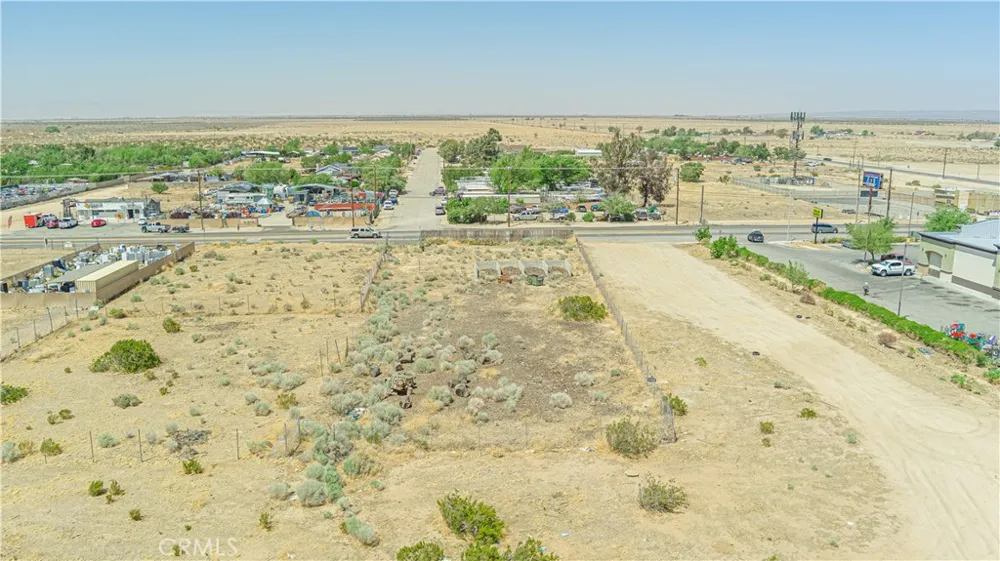 90 Palmdale Blvd Sun Village, CA 93543