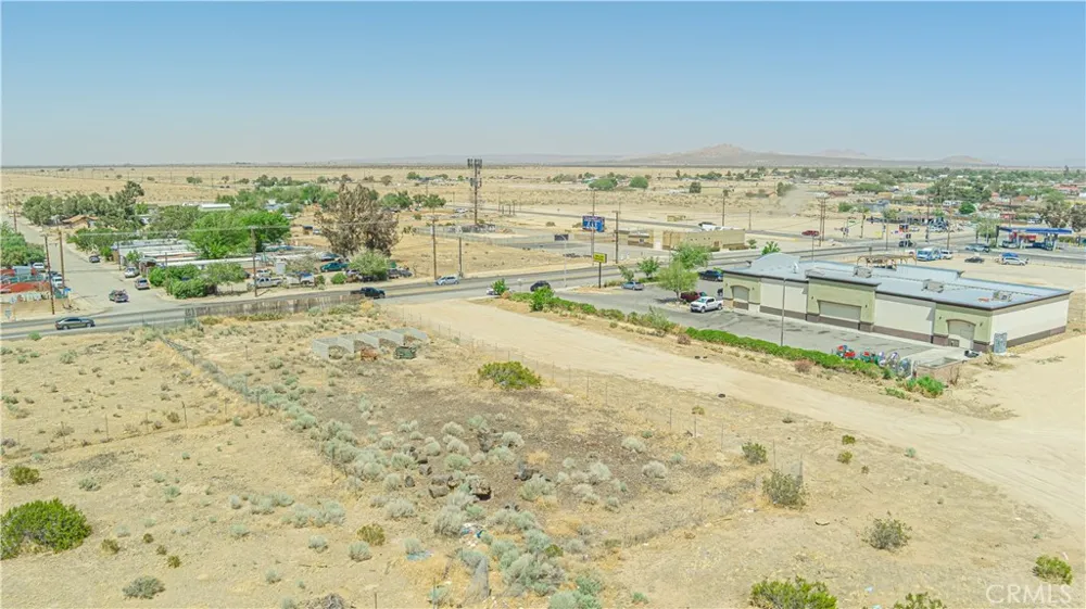 90 Palmdale Blvd Sun Village, CA 93543