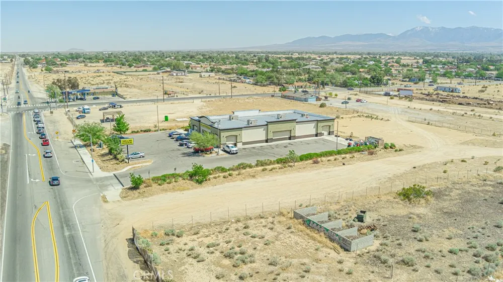 90 Palmdale Blvd Sun Village, CA 93543