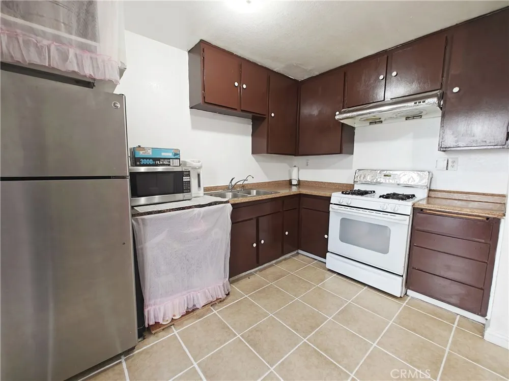 12836 12th Street #27 Chino, CA 91710