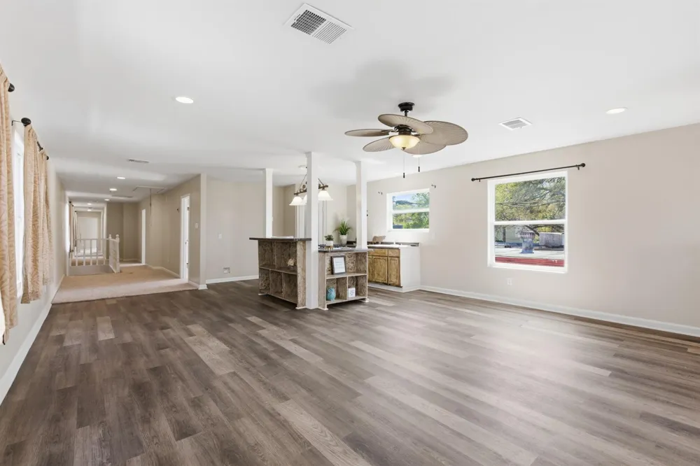 313 Grand Avenue Bacliff, TX 77518