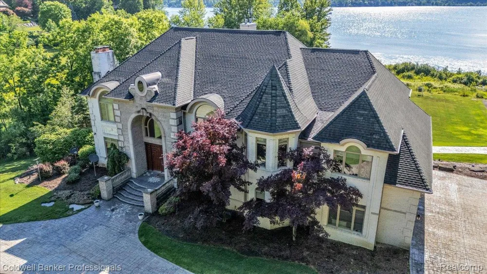 4359 Longview Drive Elba Township, MI 48446