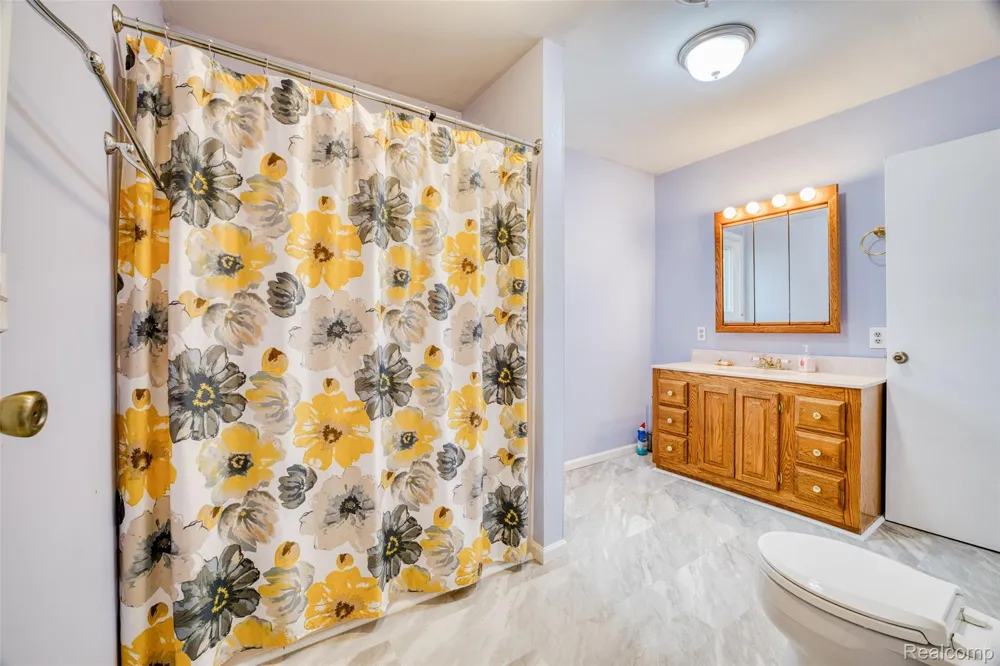 11388 Sunset Boulevard Putnam Township, MI 48169