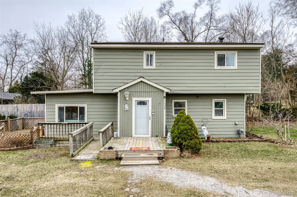 11388 Sunset Boulevard Putnam Township, MI 48169