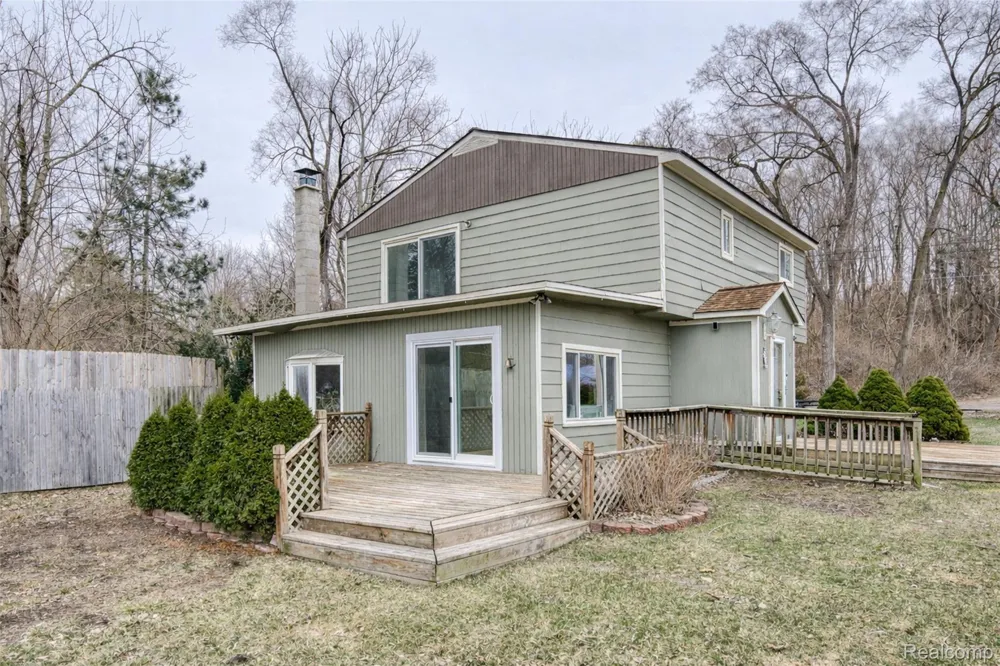 11388 Sunset Boulevard Putnam Township, MI 48169