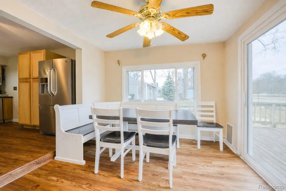 11388 Sunset Boulevard Putnam Township, MI 48169